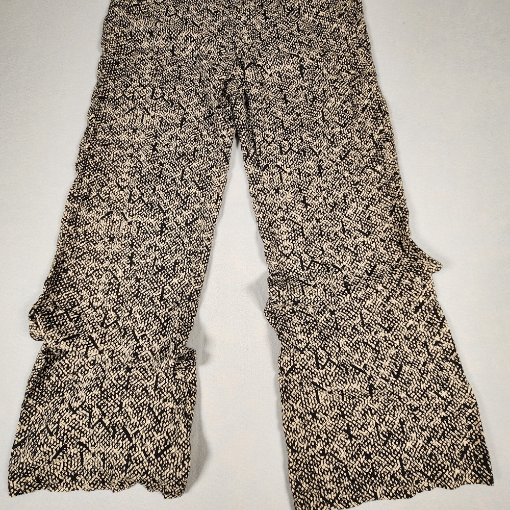 St. John's Bay Black and Cream Patterned Wide-Leg Pants